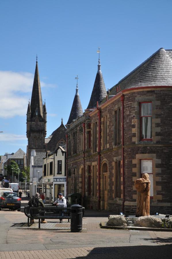 No5 Esplanade Court, Stornoway Town Centre Apartment Bagian luar foto