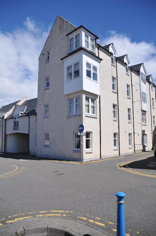 No5 Esplanade Court, Stornoway Town Centre Apartment Bagian luar foto